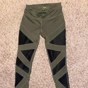 Jessica Simpson leggings